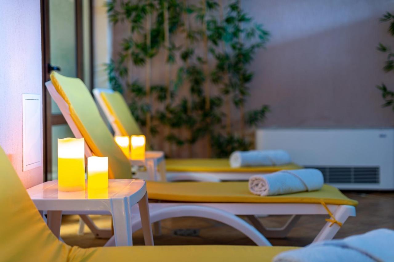 Deer Lake 521 At Oak Residence Hotel & Relax Smolyan Ngoại thất bức ảnh
